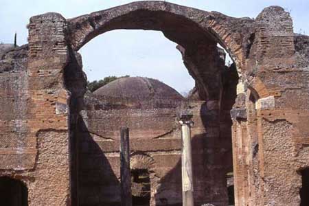 Villa Adriana a Tivoli. Le grandi terme.