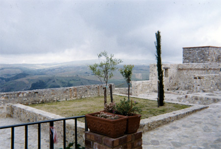 borgo_castello_5.jpg